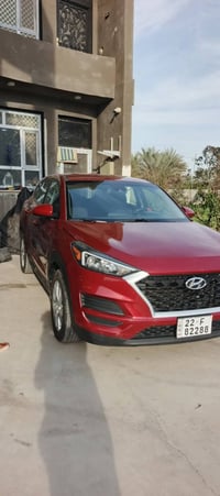 ( اللهم صل على محمد وال محمد) توسان للبيع سياره بيها حادث باب مبدل  جا...