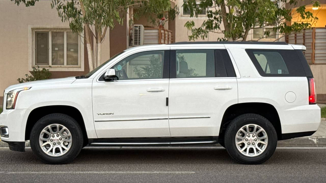 سلام عليكم يوكن 2017خليجي وكاله المنصور رقم اربيل دولي مواصفاتSLE مكينه ما مفتوحه سياره جديده بمعنى الكلمه كفاله 
مكان السياره بصره مركز المدينه 
سعر:355
رقم الهاتف:***********
