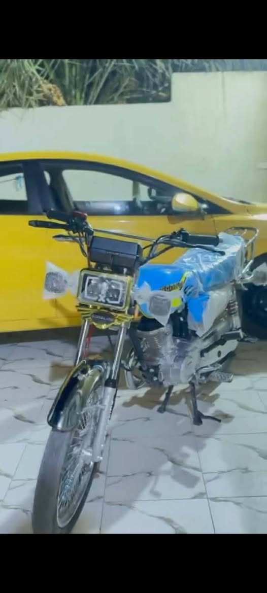 تايكر موديل 2025 زير الدراجه جديده وكيل أوراق اصولي شرط الترقيم بيع مال مستعجل جوه سعره 850 هذه رقم صاحبهه موجود واتس اب فقط هاذ رقمي فقط واتساب ***********
