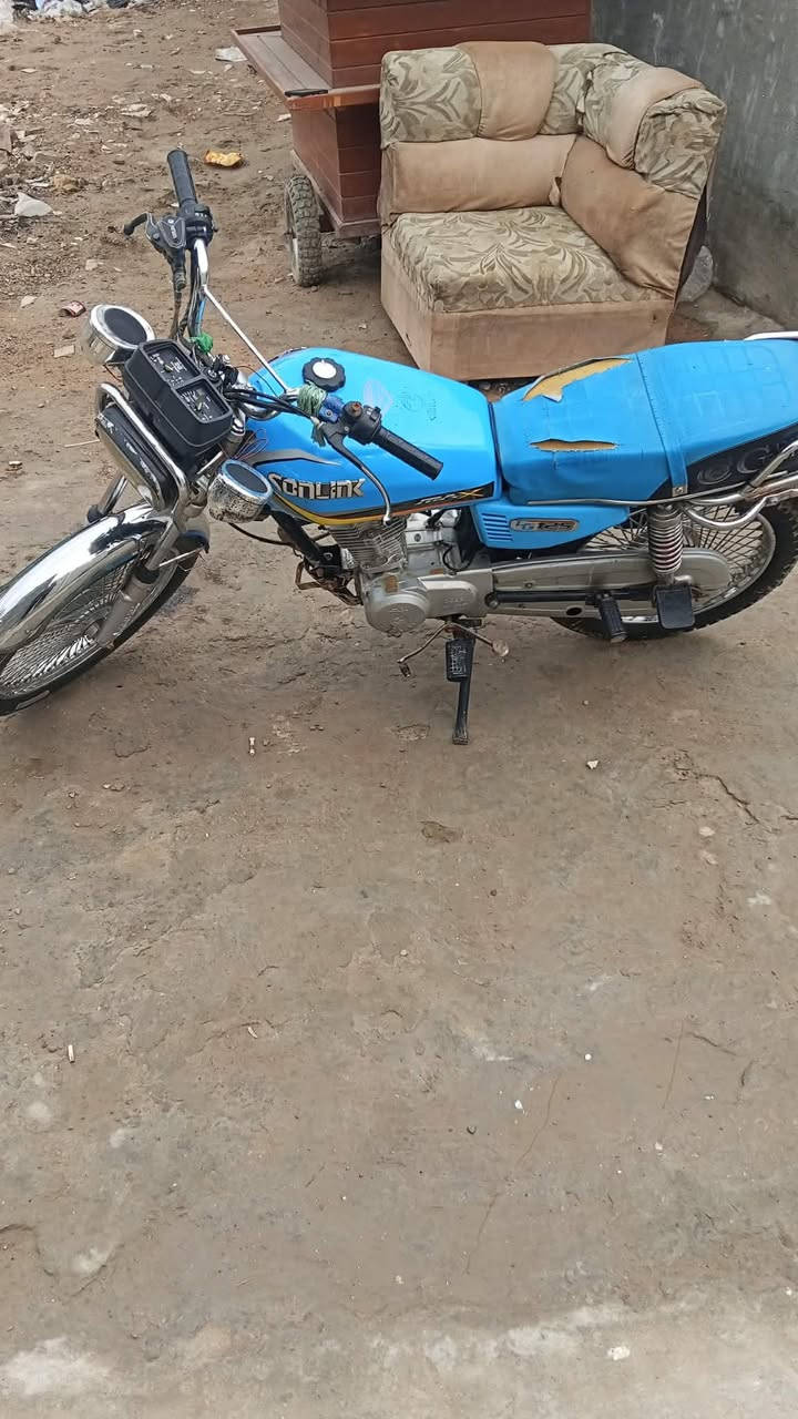 السلام عليكم دراجه للبيع موديل 23. أوراق اصولي مكفوله من كلشي السعر 550            ***********.
