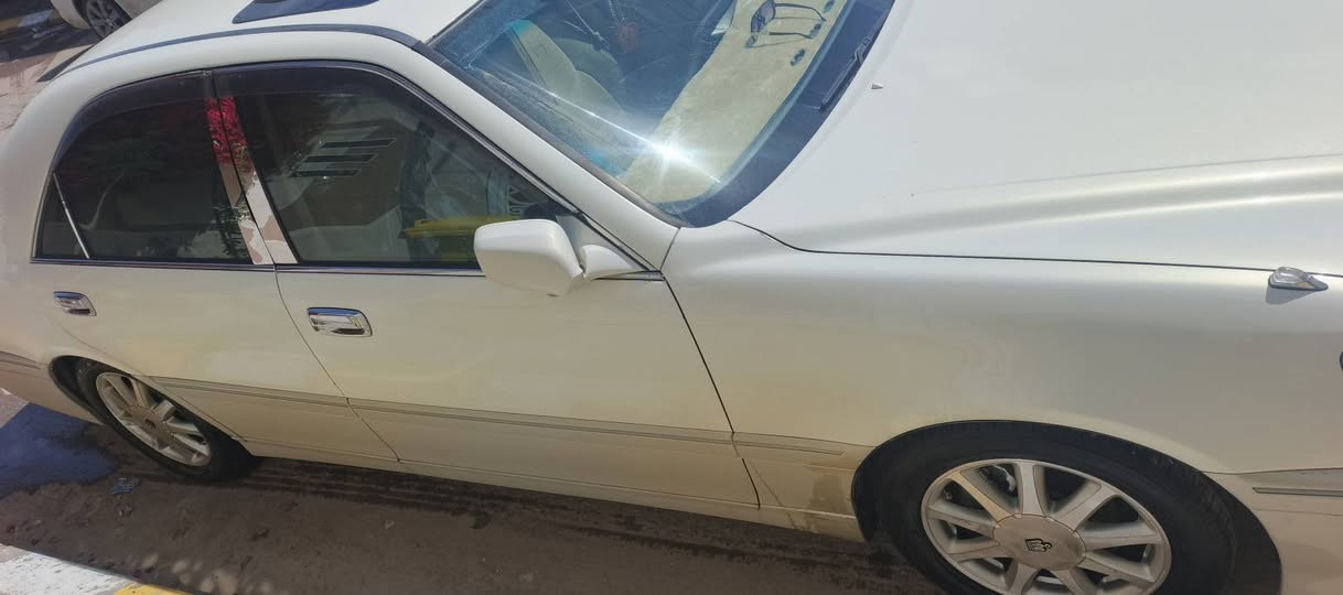 ملكة بسمي نكليزي نجف فول سيار
موديل 2003 كرتون بيه كص قمار سيار 4 دكم
سعر 115بيه مجال 
*********** مكان سيار بنجف
