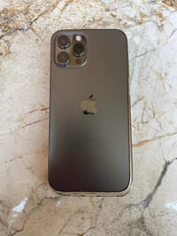 آيفون ١٢ • ٢٥٦ • بطارية ٨٤٪