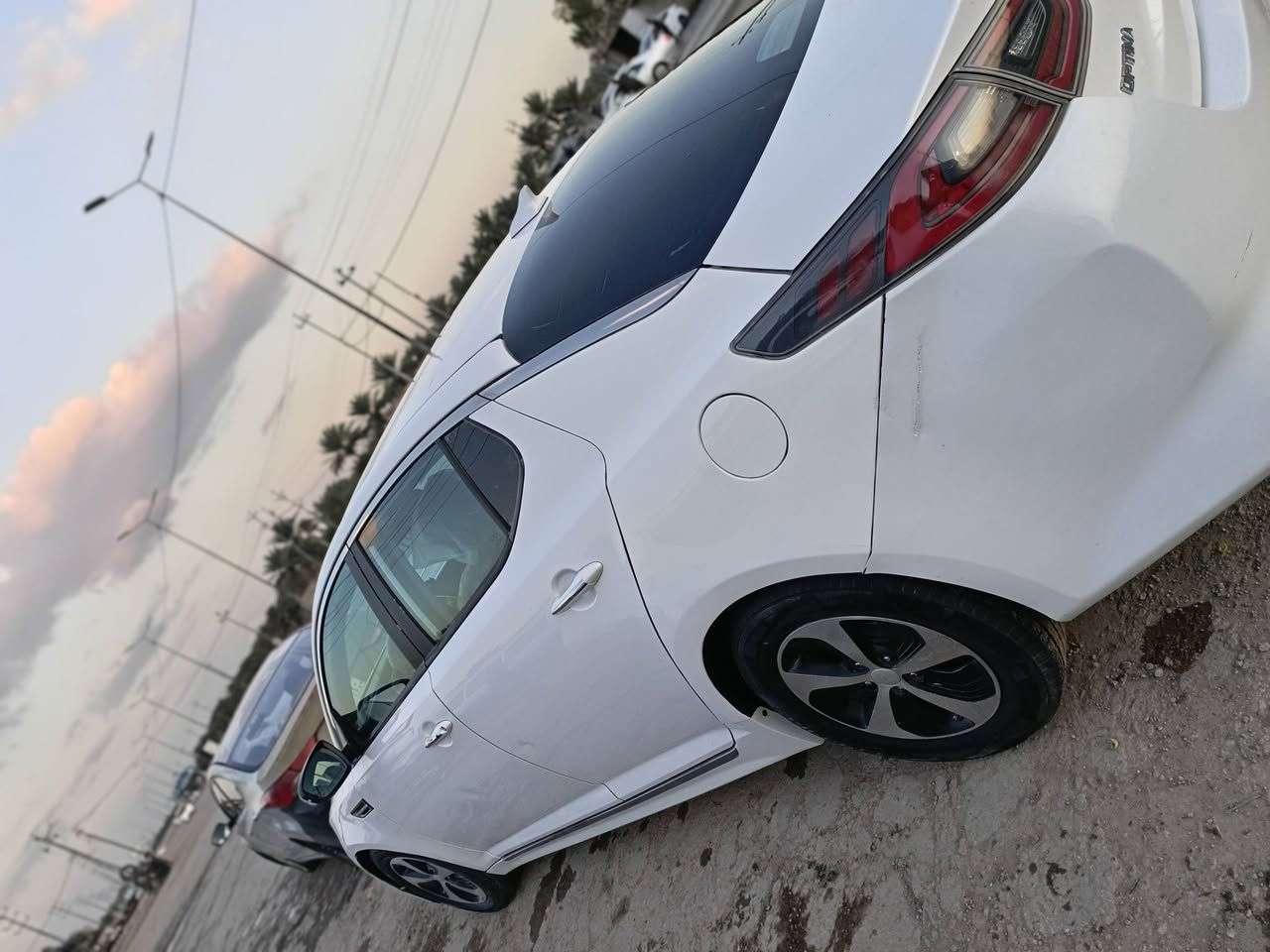 للبيع اوبتيمه موديل 16 رقم بغداد الماني سيارة جاهزه مكينه كير حداديه تخم تاير جدد تبريد ثلج قطعتين 
فول بصمه بيه جاملغ خلفي صبغ بدون دواخل او جاملغ مبدل ابلاد. سيارة جديده او جاهزه مكينه 2400 دوش
السعر. 110 او بيه مجال قليل  بيع مستعجل 
للستفسار.*********** مكان طريق كربلا نجف عمود 250
