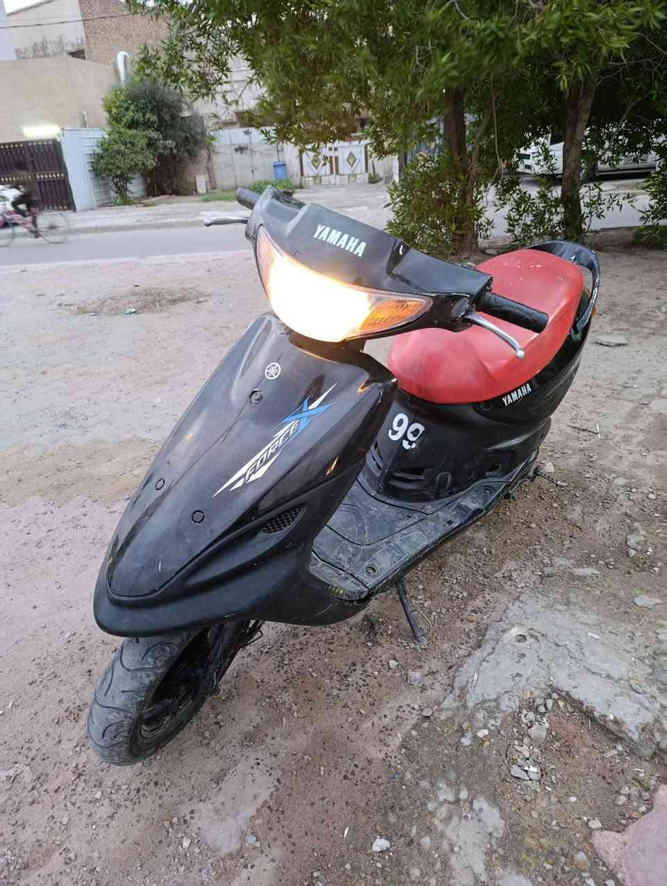 السلام عليكم للبيع قجمه شغال سلف وهندر مكينه شرط طياره شلعه ومعدل ونعومه دراجه تخبل  مكاني بغداد حي العامل سعر350بيه مجال ***********
