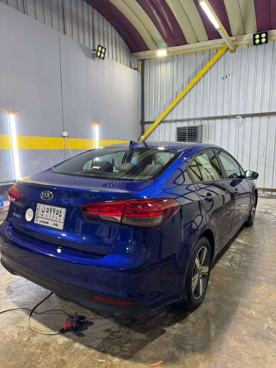 السلام عليكم
فورتي موديل 2018 وارد امريكي ضرر اربع قطع صبغ

مواصفات
شاشة كبيرة 
كامرة دوارة
تحكمات ستيرن جهتين 

استفسار 📞 ‭0771 631 3141‬

السعر 115 وبيهة مجال

العنوان📍زيونة تقاطع ملعب الشعب خلف محطة وقود المثنى 

معرض الليث لتجارة السيارات
