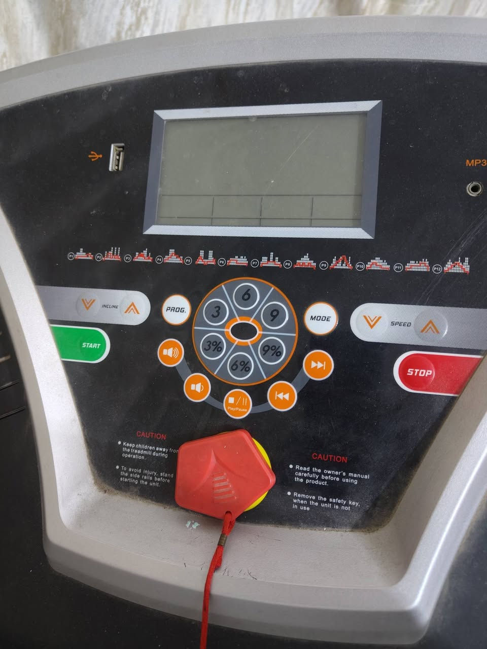 السلام عليكم
جهاز جري جديد جان مخزون 
مامستعمل ابد سعره 300 قفل قفل 
***********
