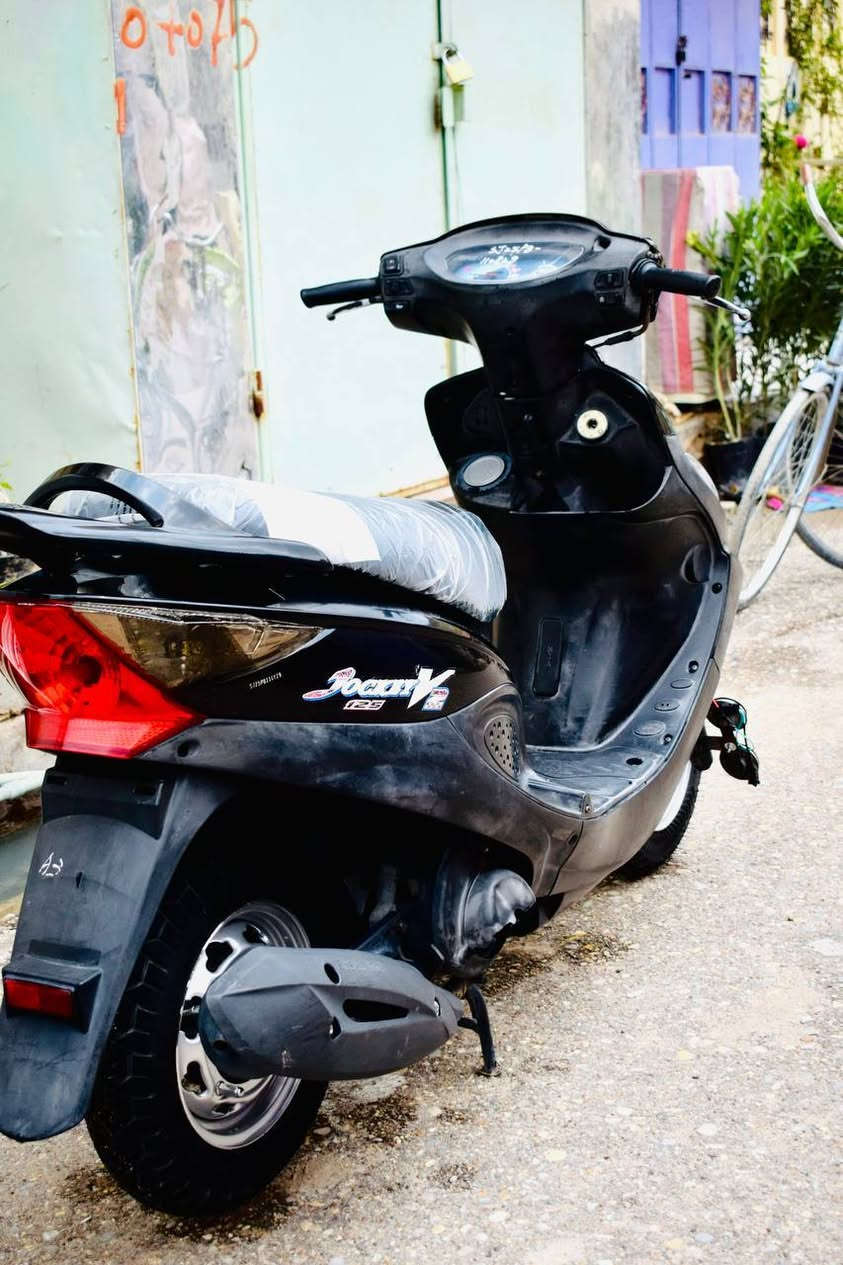 السلام عليكم 
دراجه كامكو V2فول نضافه مثل مجاي تشوف 
وانضف بعد درجه كفله من اي شي 
شراي عله خاص او رسل عله هاذه الرقم 
*********** مكاني/قلعه سكر
