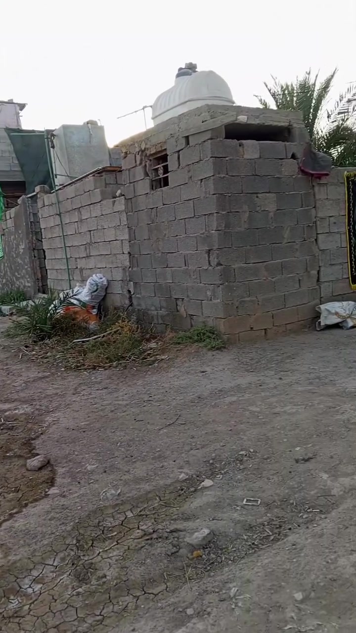 سلام عليكم بيت للبيع مساحه 500م زراعي سند 25 عنوان تقاطع نهروان مقابل اسواق ابو علي وتنزل قريه إلمام الحسن ستفسار اتصال ***********
