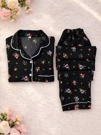 ٣ ألوان • مقاسات XL-3XL • خامة ناعمة