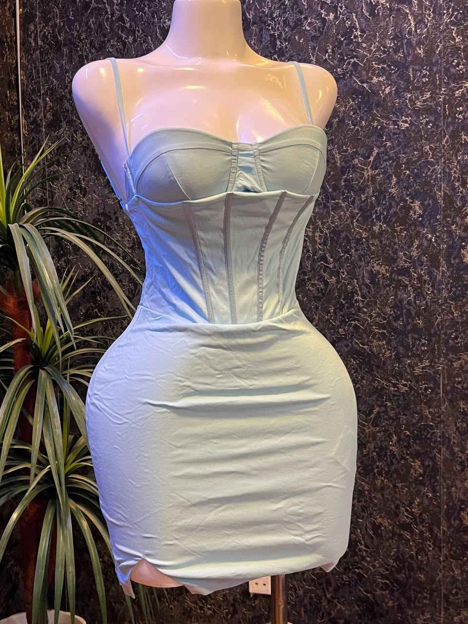 هلو بنات عندي توصيل لكل المحافظات العراق القطع جديده باليبل غير مستخدم✅❤️


**إذا كنت صاحب هذا الإعلان وتريد حذفه لأي سبب، رجاءا أرسل رسالة إلى الدعم الفني**