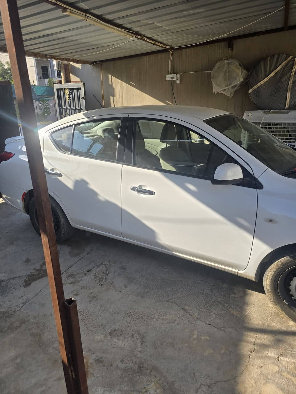 نيسان سني هندي ٢٠٢١ سياره حلوه بدون حادث فقط رصعات بسيطه بيها السعر ١٠٨ وبيها مجال للاستفسار الاتصال ***********
