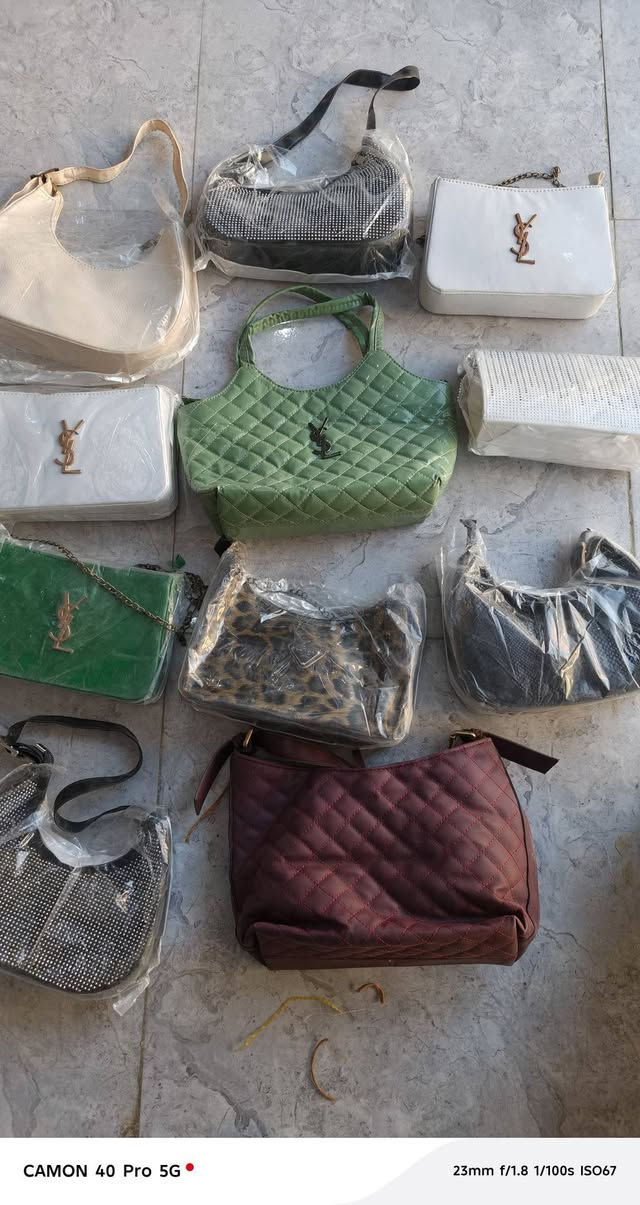 سعر القطعه 5
توصيل داخل الكوت مجاني


**إذا كنت صاحب هذا الإعلان وتريد حذفه لأي سبب، رجاءا أرسل رسالة إلى الدعم الفني**