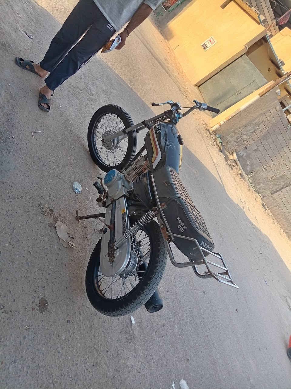 يرني البيع مكاني البصره ابو الخصيب نضيفه خير من الله أدوات اتكفل من كلشي ***********
