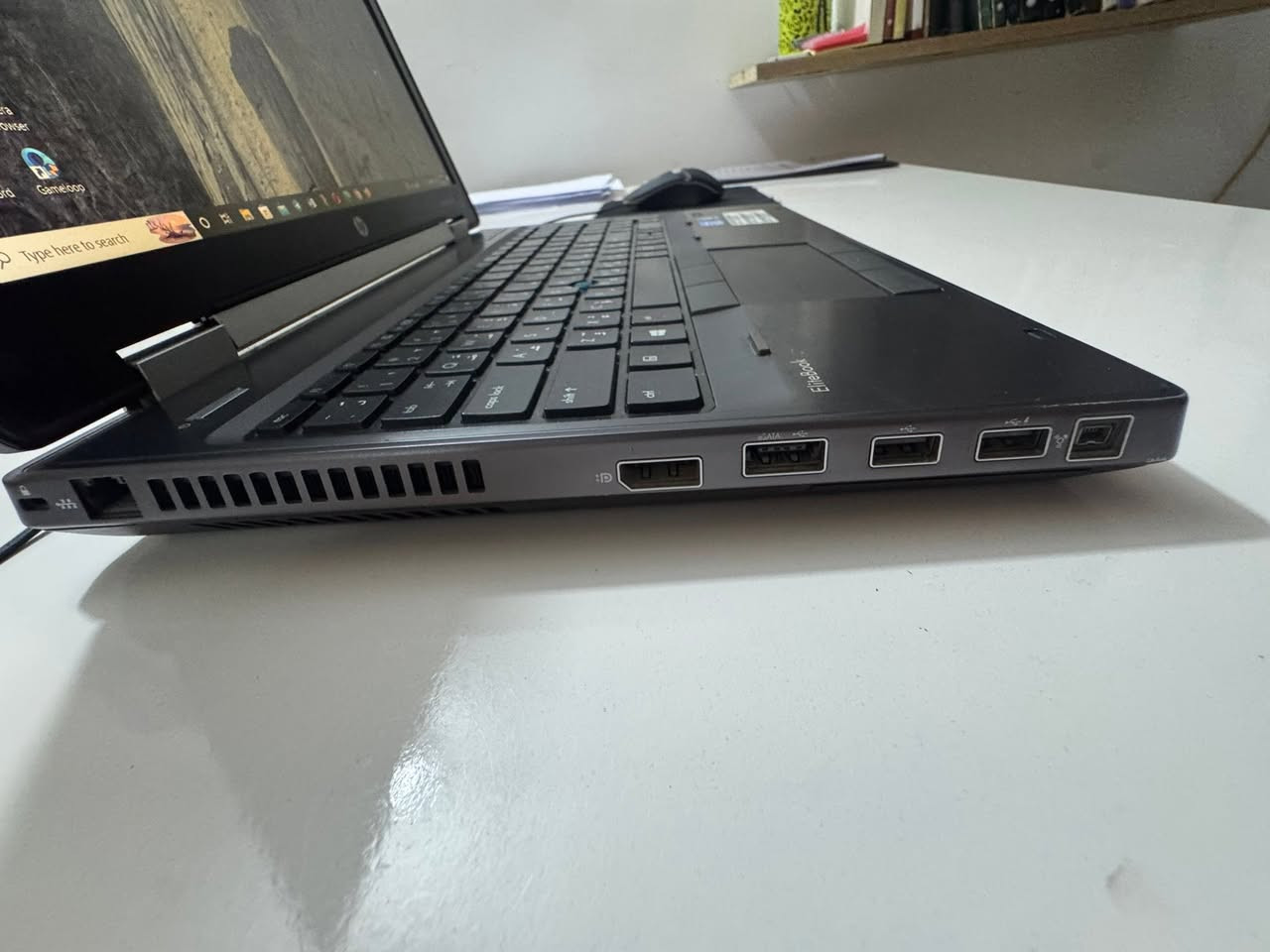لابتوب EliteBook &مستعمل نظافة ١٠٠٪؜ للبيع 
الموصفات:
كرت شاشة خارجي
I7 gen3
Ram 8gb
Hdd 500gb

تنفع للالعاب المتوسطة وبرامج التصاميم والبيانات الهندسية اوتوكاد السعر 225 الف دينار

العنوان/ بغداد الشعب


**إذا كنت صاحب هذا الإعلان وتريد حذفه لأي سبب، رجاءا أرسل رسالة إلى الدعم الفني**