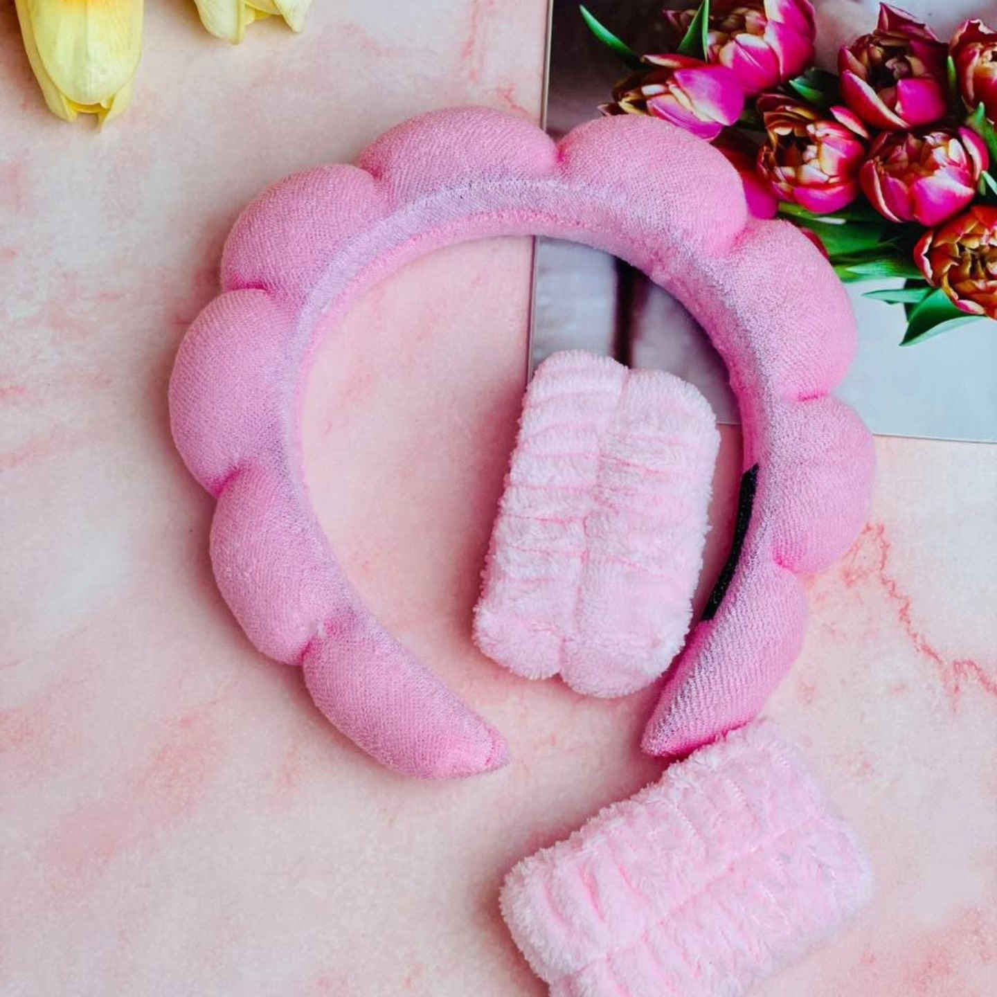 رجع توفرررررر 😍❤️

🌸✨ دلّلي نفسج✨🌸

سيت للعناية 😊 طوق + معاصم 😊
جربـي طوق الشعر ومعاصم اليدين 😍😍 المخصصات للعناية بالبشرة 💆‍♀️💖
طوق يبعد الشعر عن الوجه  
والمعاصم تمنع نزول الماء
وللتمكني بروتين عناية فاخرة 😍🛁🪞

📦 متوفرين بجودة عالية وتصاميم كيوت!
خلي عنايتج بنفسج متكاملة ومن دون تعب 😍 
متوفر ب 6 الوان 🩶🤍🩷🩵💜❤️

#الاصلي 💯✔️

🚘 يوجد خدمة توصيل لجميع محافظات العراق ٤ الاف
#قناة_هاشتاك_انستا_على_التليجرام_qigs7 #اكسبلور_2020# #الاصلي_100 #اكسبلورر_2021 #دعم #تفاعل #لايكات#كومنت 🚘


**إذا كنت صاحب هذا الإعلان وتريد حذفه لأي سبب، رجاءا أرسل رسالة إلى الدعم الفني**