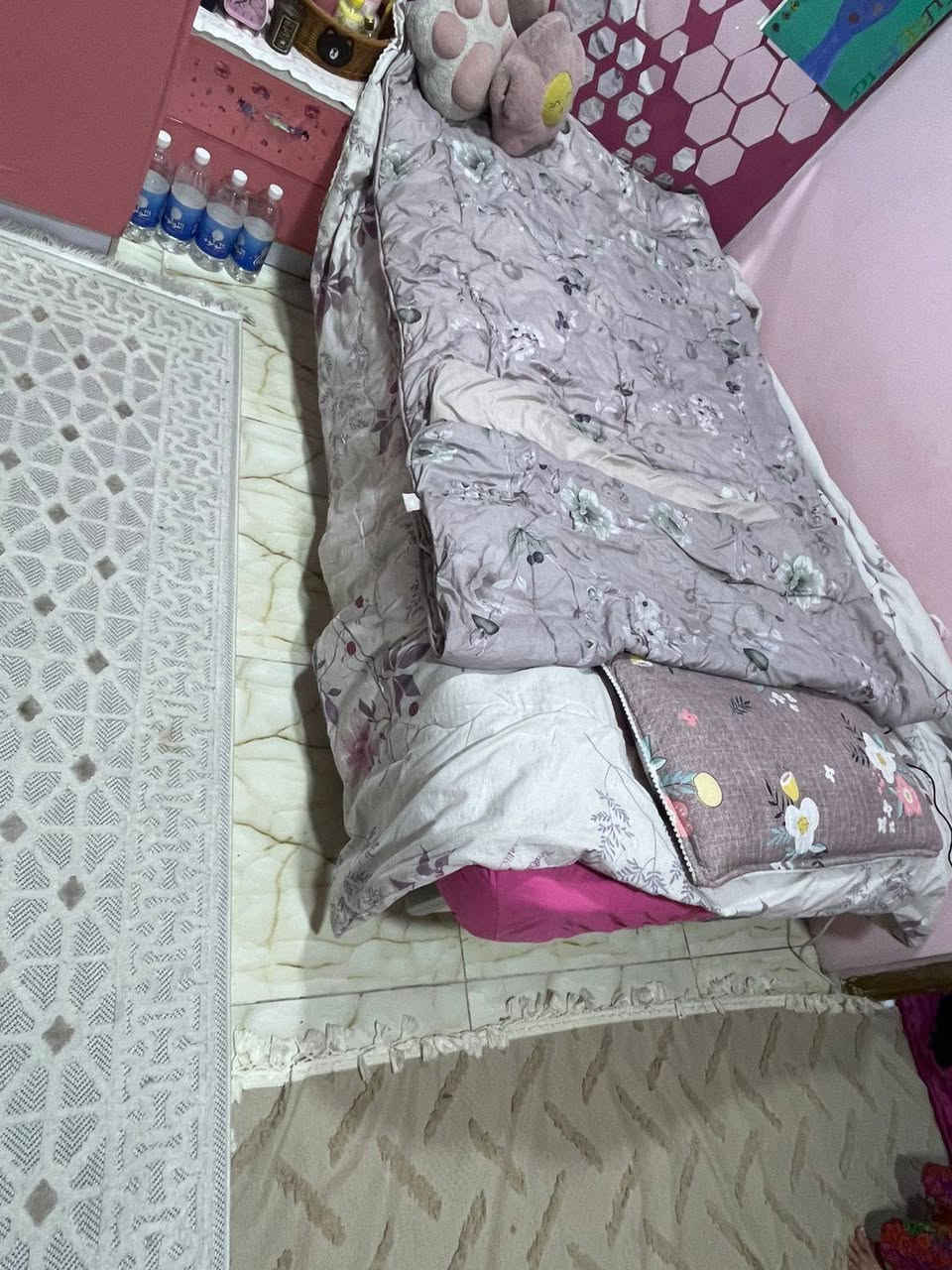 للبيع
السعر 100 الف
العنوان ساحة الاندلس شارع النظال
*********** واتس
