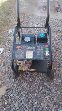 مضخه بانزين  قويه حيل. 150 بار حقيقي  سبعه ونص حصان  نضيفه  سعر  210  ...