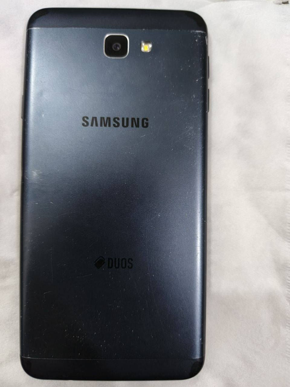 J7 prime
ذاكرته 16
نظيف شغال مابي اي مشكلة 
السعر 40 وبي مجال بسيط 
المكان الديوانية


**إذا كنت صاحب هذا الإعلان وتريد حذفه لأي سبب، رجاءا أرسل رسالة إلى الدعم الفني**