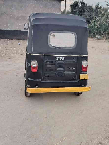 السلام عليكم
تكتك TVSموديل ٢٠٢٢ للبيع رقم وسنوية واسط 
ألسعر ٨مليون وبيهه مجال 
العنوان واسط قضاء الحي
رجائا المايشتري لايكسر حلال الناس
للأتصال ***********
