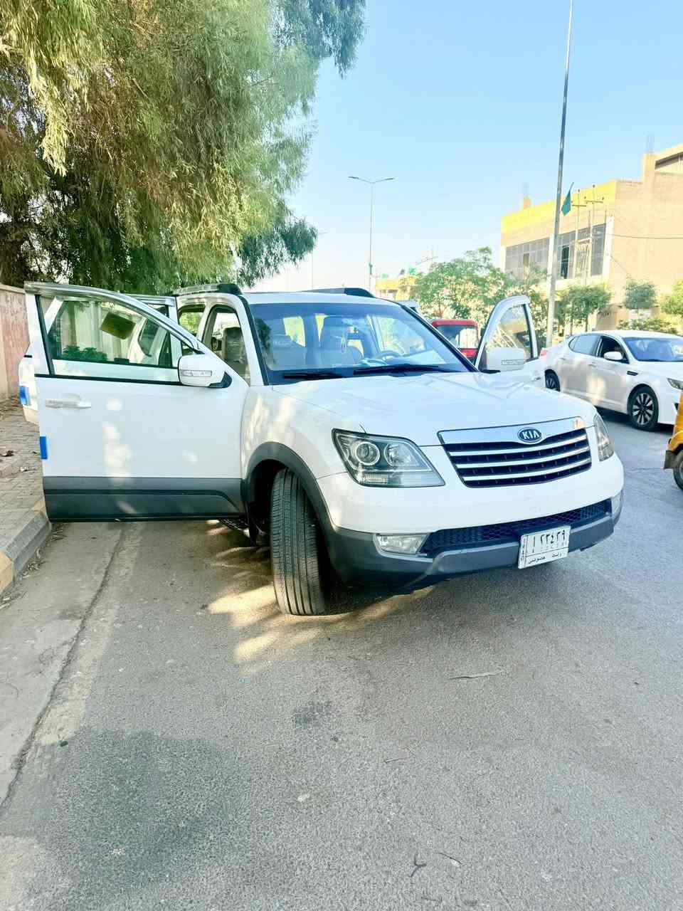 موهافي 2014 مكفوله من ضربه وصبغ  رقم واسط بسمي تخم تاير جديد صدر جديد راديتر محرك جديد تبريد ثلج فتحه تحكم ستيرن مثبت سرعه اشاير بالمري كهربائيات كلها شغاله سعر 145 /////***********///***********//***********
