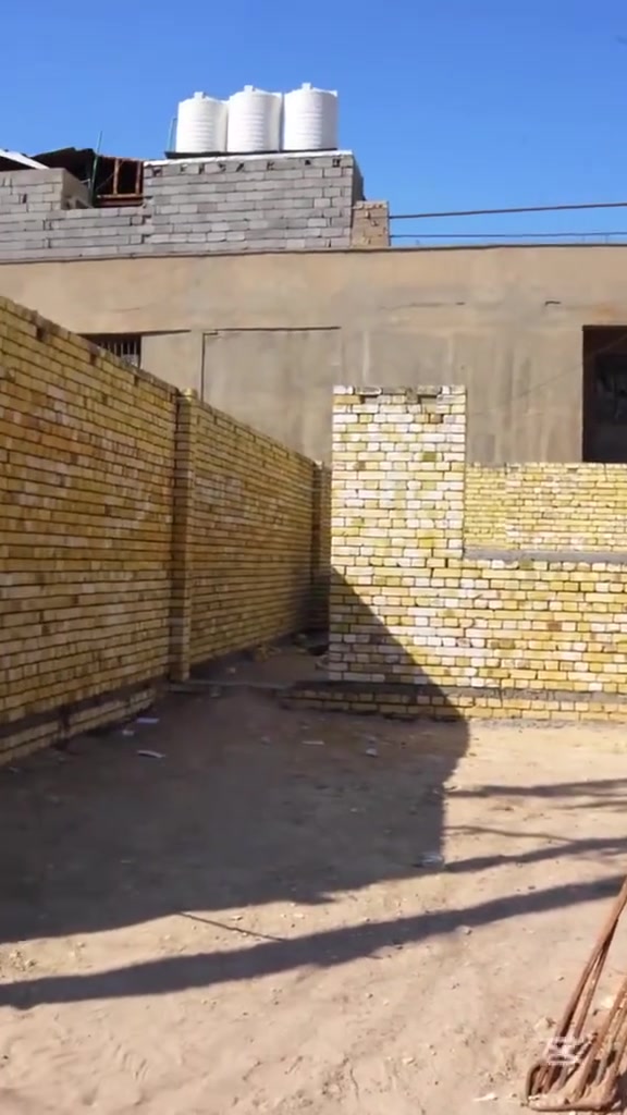 السلام عليكم خلفه بناء درجه اولى شراف مهندس شغل اهل البصره عملي داخل البصرة وعملي مقطوعه راسلني واتساب وبالخدمه *********** او علق وانا اراسلك

