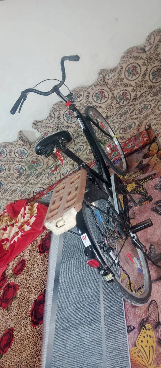 سلام عليكم.! باسكل للبيع او مراوس شركه سانتوس مديل 16 حجم 26 مكان كربلاء حي العامل سعر 90وبي مجال غراضه موجوده بس بريك كدام ما موجود


**إذا كنت صاحب هذا الإعلان وتريد حذفه لأي سبب، رجاءا أرسل رسالة إلى الدعم الفني**