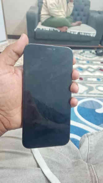 سلام عليكم آيفون ١٢ برو ماكس كامره هزاز خفيف بيه وضهر مكسور بطاريه  مبدله تصفيخ الله شاهد عليه 82 سعره 325 وبي مجال للطيبين مكاني بغداد البلديات رقمي ***********
