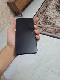 آيفون ١١ برو ماكس • ٦٤ • بطاريه ٧٥