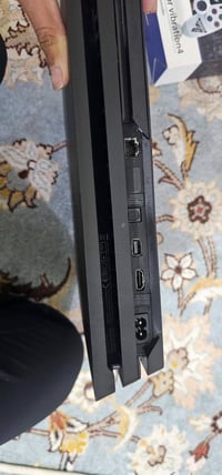 بلي ستيشن 4 برو • مهكر • ١تيرا