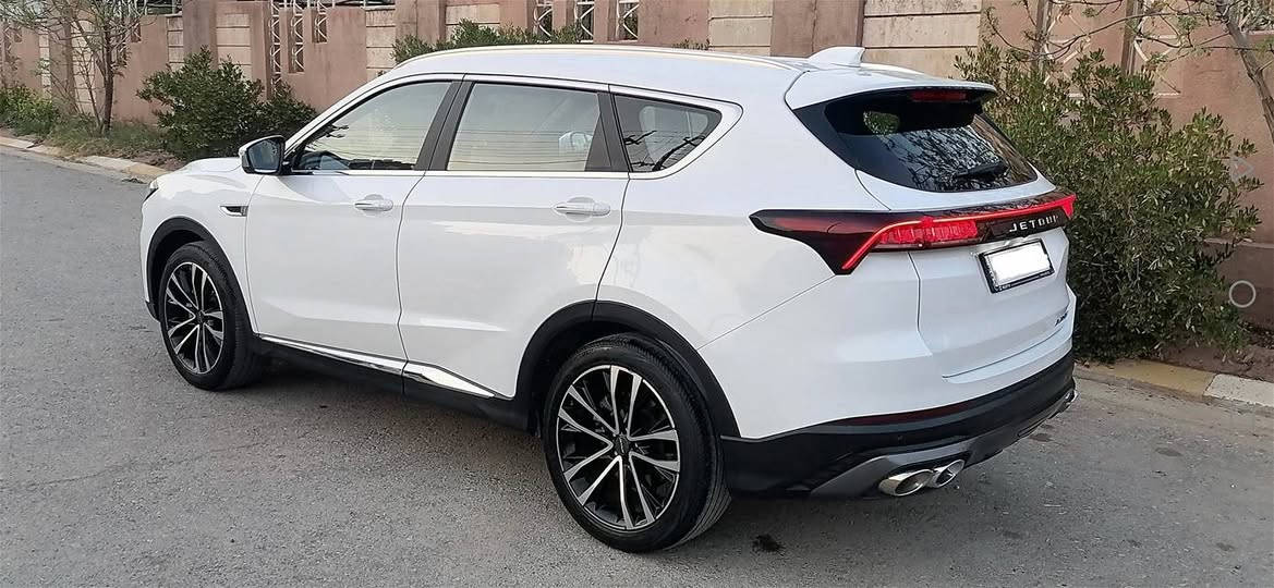 جيتؤر X70 پلةس مؤديل 2024 رةقةم سليمانى 
٣ ريز كوشن واتا حةوت نةفةرى رةقةم سليمانى 
شارى كؤية 🌹***********🌹***********🌹
فول فول فول مواسةفات پانؤراما
٥سال زةمانى شةريكةى لةگةلة نمونةية لةجوانى 
تازة سيرڤسم بؤ كردووة و روونى تازة گؤراوة 
سئ مؤدى گيرى هةية(ئيكؤ+نؤرمال+سپؤرت) 
دةبل كؤنترؤل دةبل شاشة  تةبريد مةركةزى
سوكان ڤؤليؤم لايت زينؤن ناو سور يةدة نيكل
تةنها ٣٠هةزار رؤيشتووة ليدى ناو دةژبولى هةية
بةسمة ئؤتؤ ستؤپ سةلاجة ويل كرؤم ئاوينة شةفت
كاميراى ٣٦٠پلة واتا هةرچواردةورى نيشان دةدات
لةدةعامى بؤ دةعامى هةموو گيانى بةشةرت دةدةم 
بئ دةعم و ليدان هيچى پيوة نية نوكتةشى نية
سةنةوى نويية تاوةكو🌹٢٠٢٩🌹بةناوى خؤمة
غرامة و بةناوكردن بةشةرت وةكالةش دةكةم 
نرخى / ١٧٥ گةلا      
ژ.م 🌹*********** 🌹 ***********🌹 كويسينجاك, أربيل
