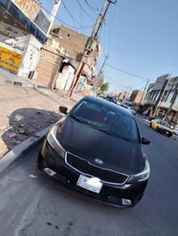 من رخصت الادمن  كيا فورتي   ٢٠١٧ ماشية ١٥٠  السعر ١٠٠  مكاني بغداد  زي...