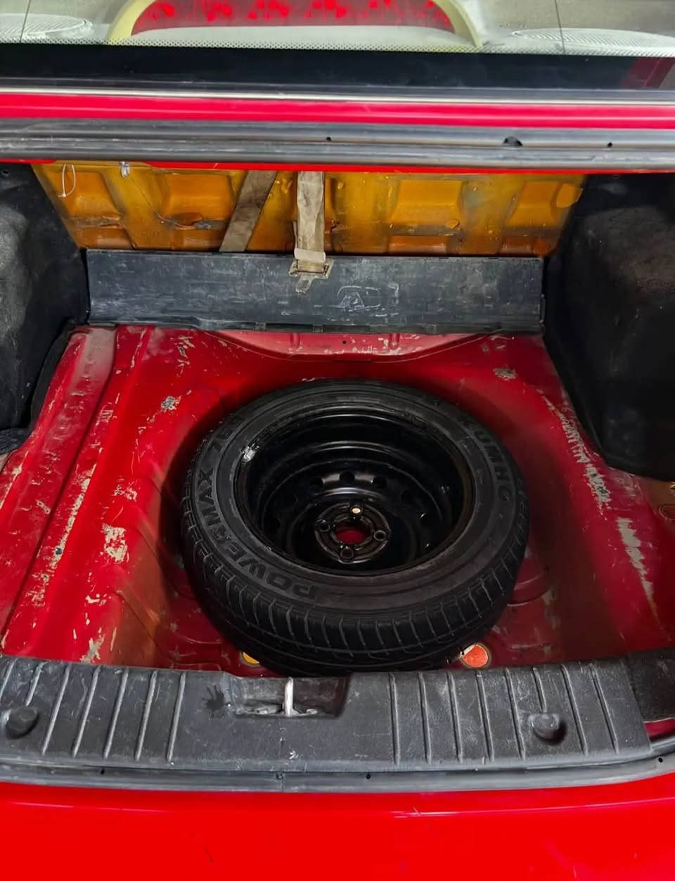 السلام عليكم
للبيع شوفرليت افيو 

موديل 2008 وارد خليجي مواصفات LS بيها صبغ چاملغ وباب عكس السائق وتصليح بحاجب البنيد بنفس الجهة سياره نضيفه وما معتزة شي ابد كامله من كلشي من مكينة وكير وحدادية وميزانية غرفة نظيفه جدا لا كسور ولا شخوط من الداخل والكشنات نظيفه لا شك ولا غير شي تايرات نظاف, بيها شاشة وكامرة خلفية مثل ما مبين بالصورة وحساس وكلشي شغال أن شاء الله بيها اماكن باردة وتكحيل بسيطة كلش سنوية لغاية 2030 

هزة لغاية  2026

سيارة رقم سليمانية باسمي اني المالك الشرعي لا شركة ولا كردي تحويل ثاني يوم باسمك معروض ٦٥ وبيه مجال جداً بسيط ما متواجد بالفيس الاتصال واتساب او مباشر 

العنوان بابل السياحي طريق الحمزة الغربي 

***********

ملاحظة //  عند تحويل السيارة ما يحتاج تأخذها  إلى  السليمانية
