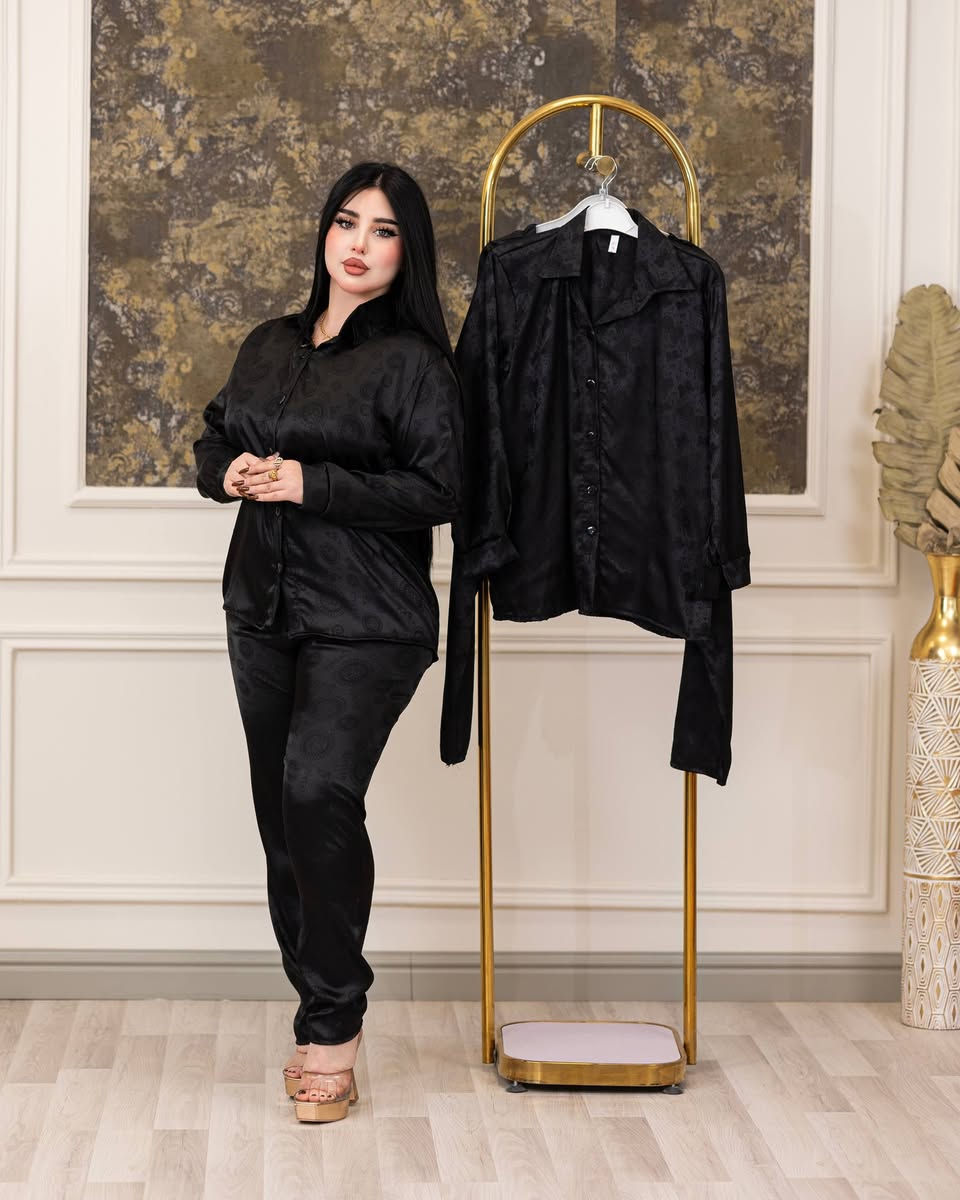 سوت نسائي
اسود فقط 

خامة ستن فرنسي مجكر 

L.   XL.  2XL.

الدرزن 135 الف
سعر القطعة مفرد 15الف 

توصيل جميع المحافظات 5 الف


**إذا كنت صاحب هذا الإعلان وتريد حذفه لأي سبب، رجاءا أرسل رسالة إلى الدعم الفني**