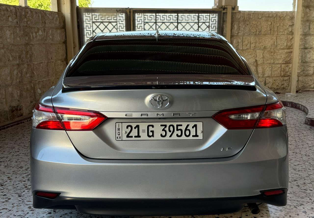 السلام عليكم بسعر مناسب 178وبيها مجال بسيط بيع نقد بدون مرواس بدون قصاد 
CAMRY
2020لون سلفر رقم السلمانيه بسمي سنويه جديد حد 2029
كلين تايتلن سياره بدون قطره صبغ ضرر السياره جاملغ وبنيد مبدل بلاد نفس كود
بدون دواخل بدون اير باك رقم الشاصي
4T1C11AK5LU873158472
مواصفات السياره LE
ويل محسن داخل لونين شاشه كبير كامرا داخل شاشه 
توقف ذاتي  شاشه يدعم كارب بلاي  كشن كهربائي +كشن كنتاره تحكم جهتين مثبت سرعه نضام قياده 
بك لايت شمعه لايت امامي ناصي زنون محرك2500محرك كير وضع شركه برغي مامفتوح ماشيه60الف رادار حجر صلنصه كله بلاد موجود سبير وضع شركه مانازل 
مكان السياره كركوك قضاء داقوق***********
