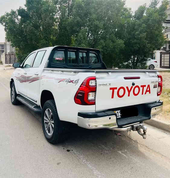 السلام عليكم بيكم فورويل 2024 
سعودي فول مواصفات 
ماشية23 الف 
الرقم بغداد 
السعر 340 وبيها مجال 
العنوان بغداد السيدية
***********
