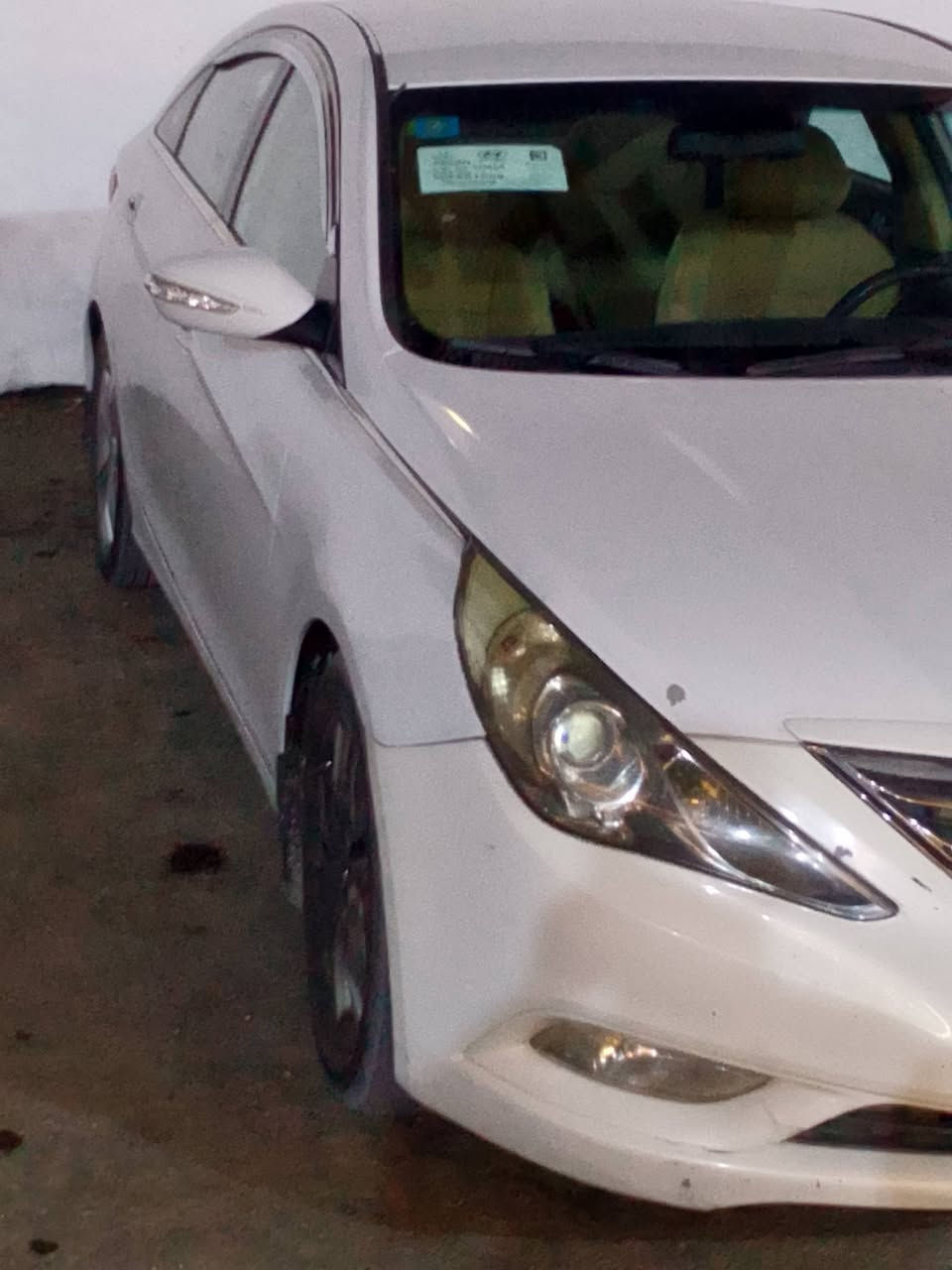 سلام عليكم ورحمة الله اخوان سوناتا خليجي ١٢ كفاله بيهه بارد بل باب قليل مال سايق بغداد دولي بسمي تبريد قطعتين جاهزه من كلشي مكان كربلاء طويريج ***********اومراوس سنتافي ١٢ خليجي
