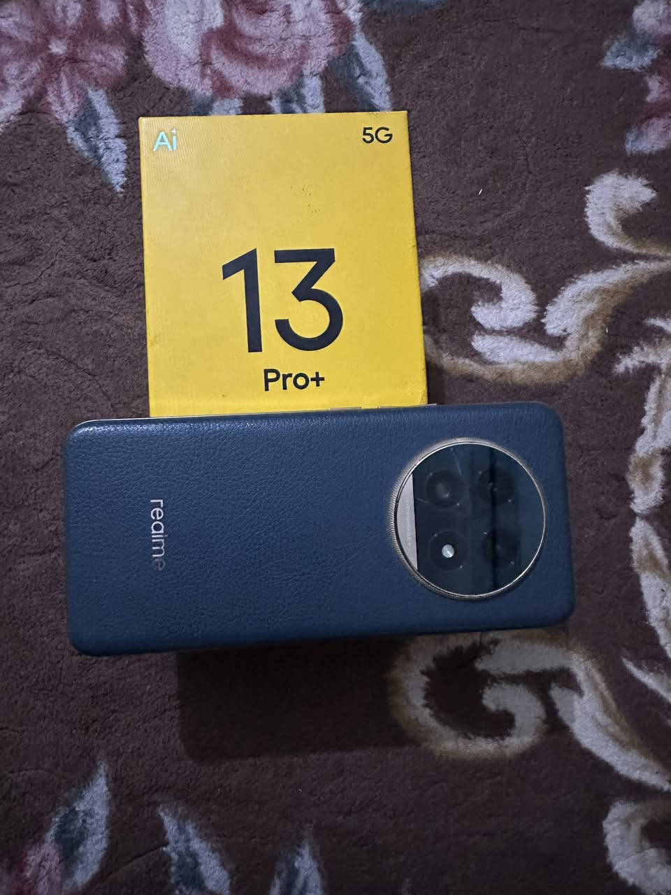 ريلمي 13 برو بلس للبيع السعر310 قفل بدون عمله مكاني الديوانيه اتصال ***********
