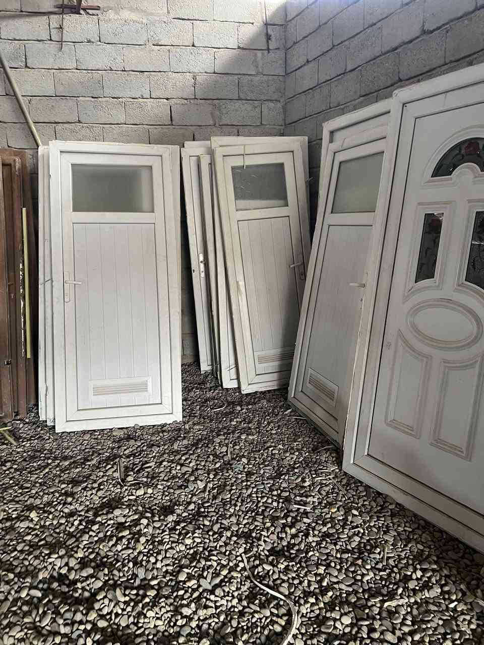 وصول وجبه جديده من الابوب و اشبابيك المستعمل  سعر القطعه الابيض 75 الف ويوجد خصم عله شبابيك ازغار 
الاستفسار اتصل 
***********
العنوان ناحيه الزاب مدخل اسايدين 
البيع نقد فقط
