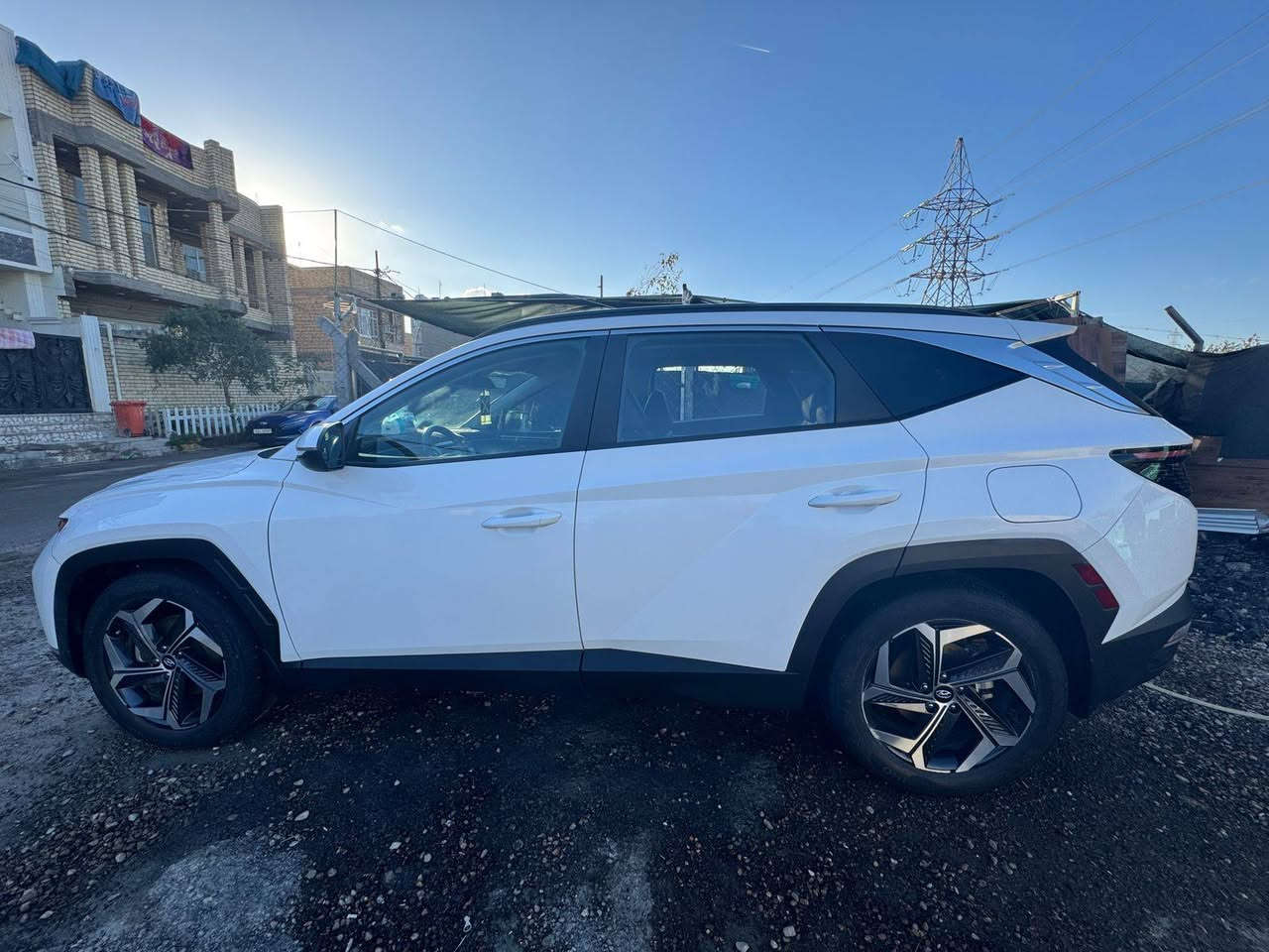 #السلام_عليكم
#_للبيع_او ماوس👇🚘 

ابيضّ صدفي 
_________________________ 

- هونداي توسان 2023

- وارد امريكي

- رقم بغداد 

- مكينه  2500 GDI

- ماشيه 26الف 

- السعر 198

المواصفات :- 

* بصمه

* شحن لاسلكي  

* شاشه  حجم الكبير + كامرا 

* سايد بريك بصمه 

* تحديد مسار + قياده ذاتيه 

* رادار امامي + خلفي  

* قطعتين تبريد 

* 4 وضعيات قياده 

* اوتو هولد 

* تحكم  ستيرن 

* هيتر كشنات 

* مانع انحدار 

* حساسات خلفيه 

* اوتو ستوب 

* جنطه كهرباء

* كرسي كهرباء 

- حادث السياره مرفق 

- جاملغ ربع بنيد

فول موصفات 

- مكان السياره بغداد   

- للاستفسار 

- ***********
