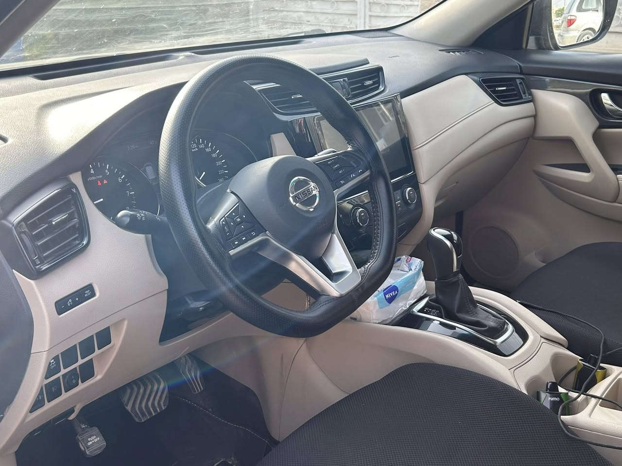 السلام عليكم… نيسان اكس تريل مديل ٢٠٢١ رقمهه سليمانيه تحويل مباشر .. السيارة خليجيه صار عندي حادث و موجوده صوره الجامغ الأيسر مبدل ومصبوغ … ماشيه ٥٠ الف كيلو … مابيهه اي نقص كاملة مكملة من كل النواحي … السعر ١٨٥ ورقه وبي مجال العنوان بابل مركز الحلة *********** بي واتساب
