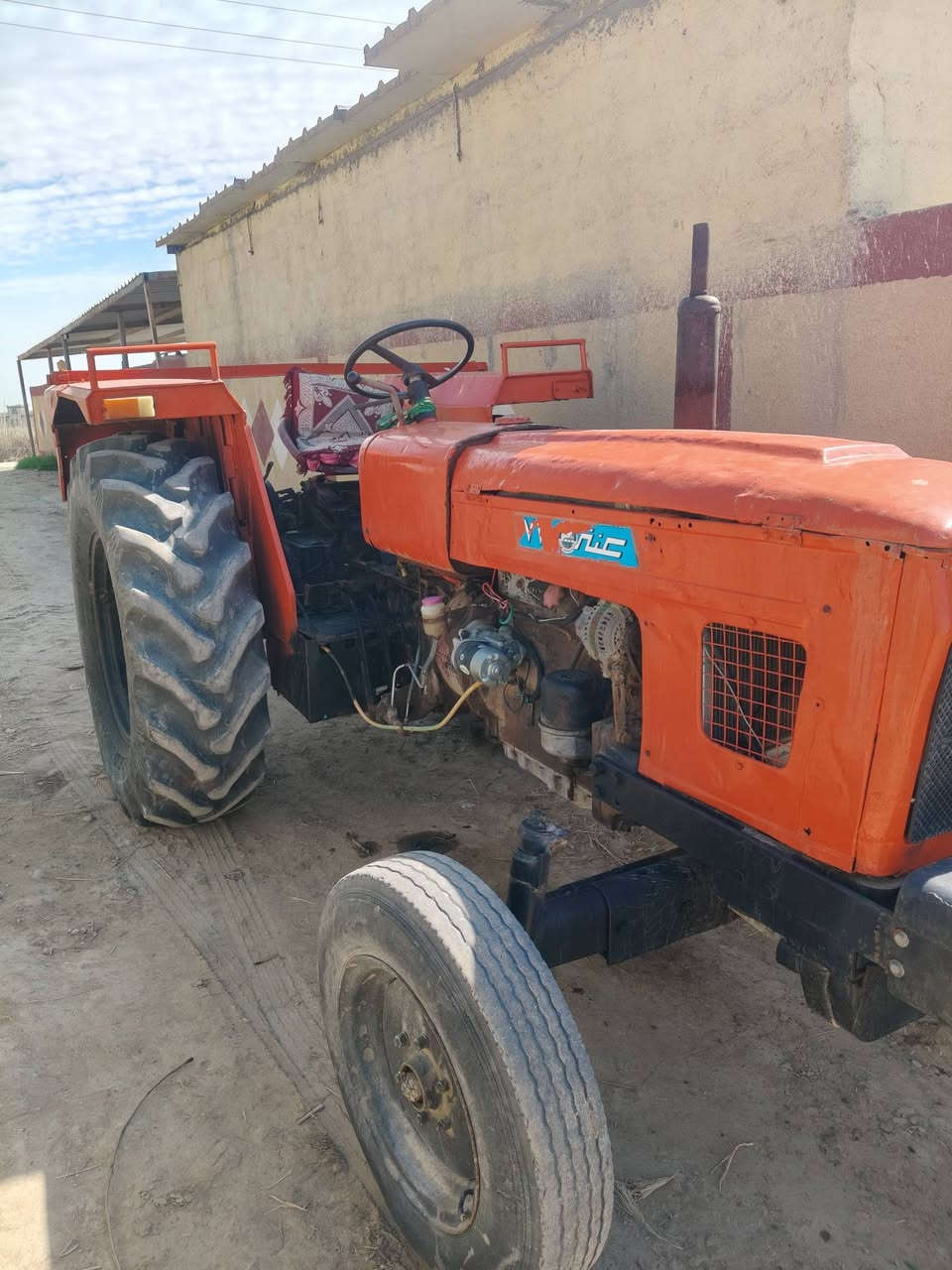 سلام عليكم عنتر البيع 86مكفوله كفاله عامه محرك جديد جهاز رفع جديد كير وضع شركه نكره سلف مابيه اي نقص مكان الحله سعرخاص الإتصال على الرقم ***********
