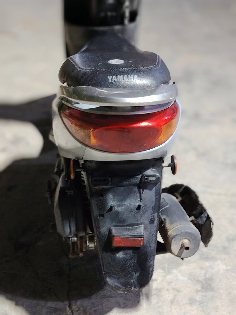 السلام عليكم دراجه للبيع بريز ببغاء. نظيفه جيب فيتر تعال افحص. السعر مليون بيها مجال شي بسيط.مكاني كاظميه. ***********
