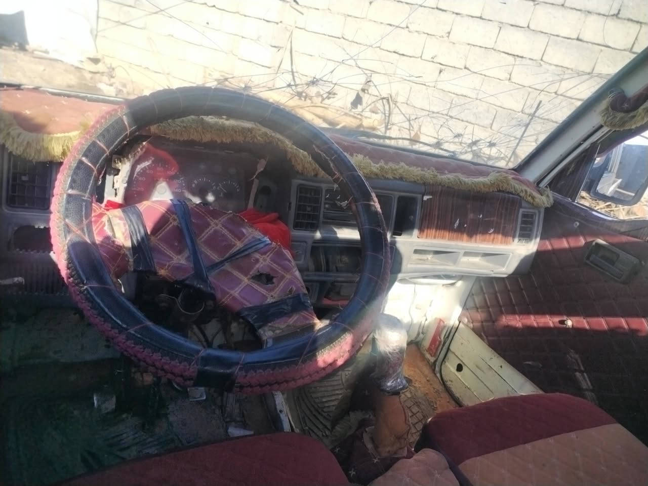 سلام عليكم شنكه للبيع جاهزه كهربائيات كلها شغاله تواير جدد مدوشمه السياره جاهزه اسعر 11ورقه وبيها مجال اشراي يتصل***********
