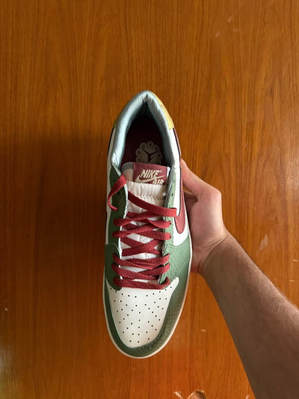 جوردن قياس40,41 نضيف ١٠٠٪؜ السعر١٥  للتواصل خاص


**إذا كنت صاحب هذا الإعلان وتريد حذفه لأي سبب، رجاءا أرسل رسالة إلى الدعم الفني**