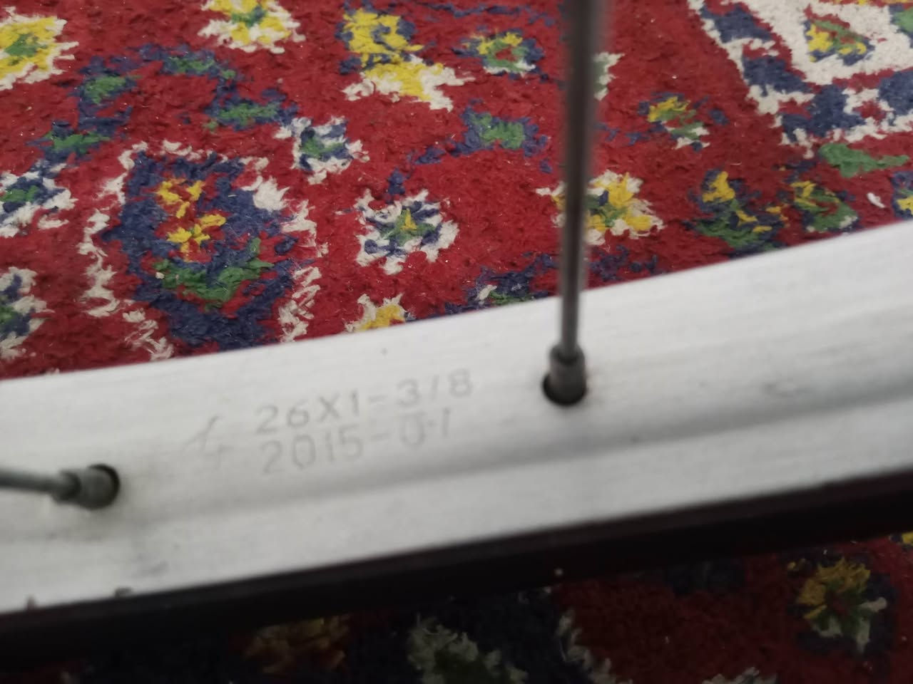 متاح بايسكل بناتي حجم 26 لون اسود فحم مختم ياباني بالة اصلي بايسكل كامل اي نقص مابي بريكات شغاله تايرات جوابة جدد باسكل كلة مختم السعر 100 الف وبي مجال 
 مكاني بغداد الامين الثانية للاستفسار اكثر مراسلة خاص


**إذا كنت صاحب هذا الإعلان وتريد حذفه لأي سبب، رجاءا أرسل رسالة إلى الدعم الفني**