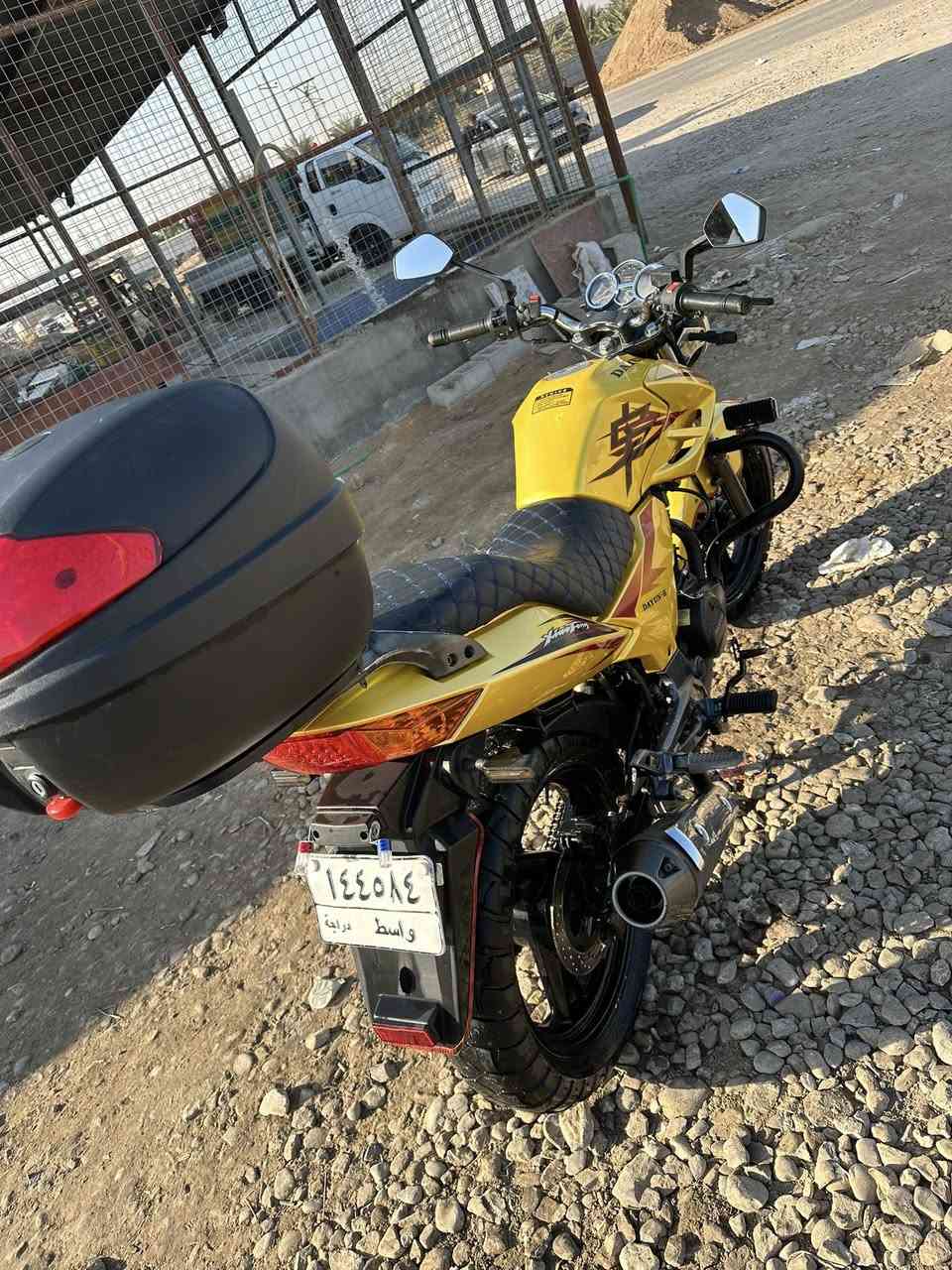 السلام عليكم دراجه دايوان للبيع نضافه خير من الله على وضع الشركه عليه سستم اناره مازده عدسه برروجكترات إماميه ورقم وسنويه تحويل مكاني الصويره طريق المطار ***********
