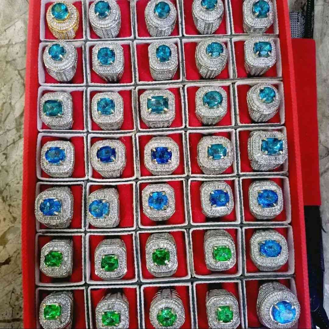 جميع الخواتم التي نشرتها معروضة للبيع سيدي، تفضل بالطلب بسعر مناسب جدًا 🥰


**إذا كنت صاحب هذا الإعلان وتريد حذفه لأي سبب، رجاءا أرسل رسالة إلى الدعم الفني**