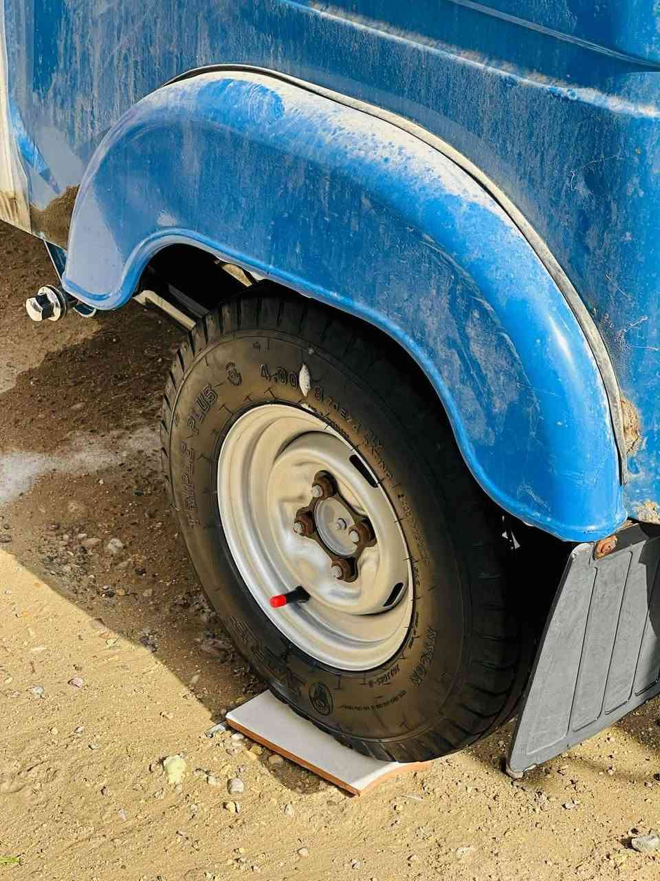 سلام عليكم تكتك البيع مديل 22 شهر 11 مضلع رقم وسنويه كفاله عامه من لشخط مكاني ناصريه قضاء الرفاعي سعره 9800 وبيه مجال الطيبين مكلف مكلف بنشر التصال ***********
