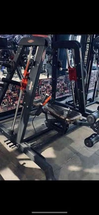 للبيع سمث الايطالي الاصلي مو تقليد بنج اعلى + ضغط بنج اسفل + مستوي  لل...