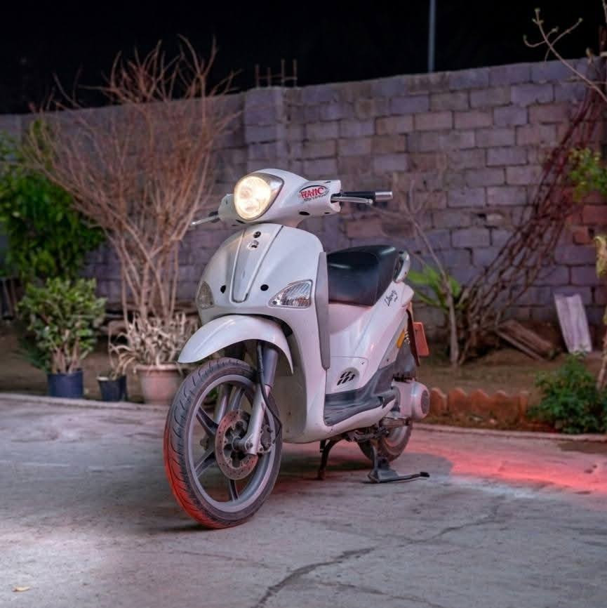 السلام عليكم دراجه بياجو ليبيرتي دراجه ايطاليه محرك 150cc سرعه 140 دراجه نكره سلف شغل واطلع للبيع او مراوس حسب القناعه شعدك نزل مكاني بابل حله


**إذا كنت صاحب هذا الإعلان وتريد حذفه لأي سبب، رجاءا أرسل رسالة إلى الدعم الفني**